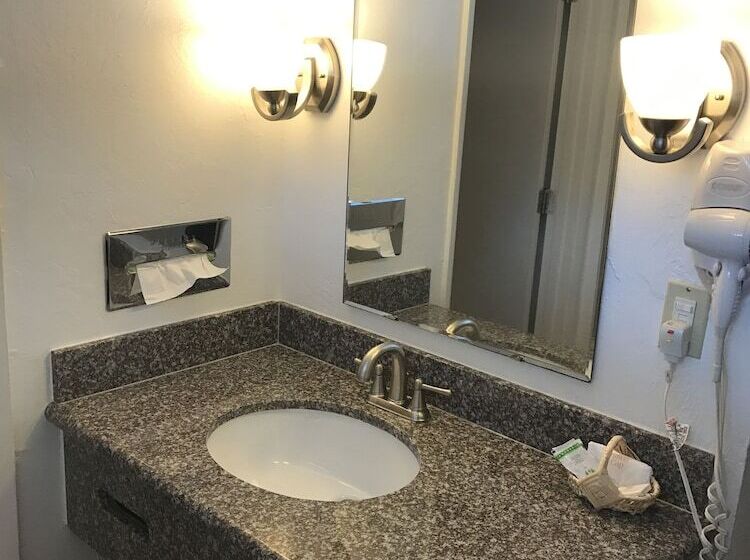 מוטל Travelodge By Wyndham Florence