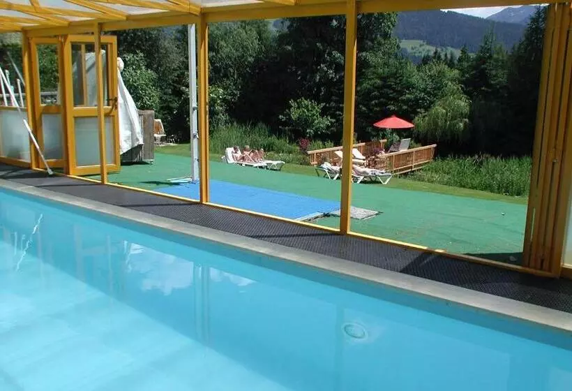 Hotelli Landhaus Lührmann