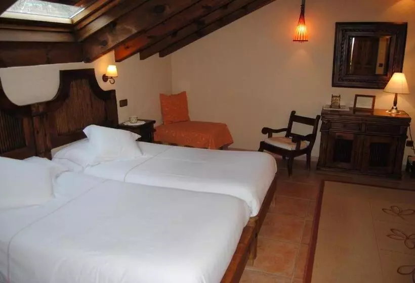 ホテル Rural Los Frutales