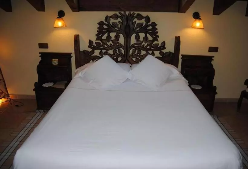 ホテル Rural Los Frutales