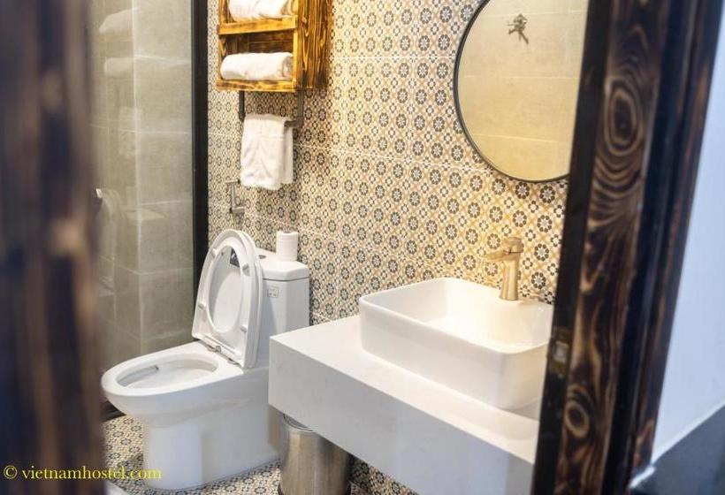 تختخواب و صبحانه The Kouple By The Vietnam Hostel