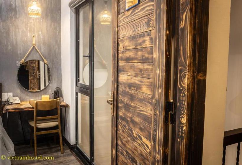 تختخواب و صبحانه The Kouple By The Vietnam Hostel