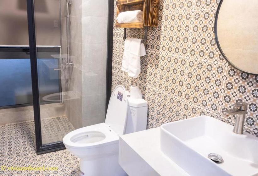 تختخواب و صبحانه The Kouple By The Vietnam Hostel