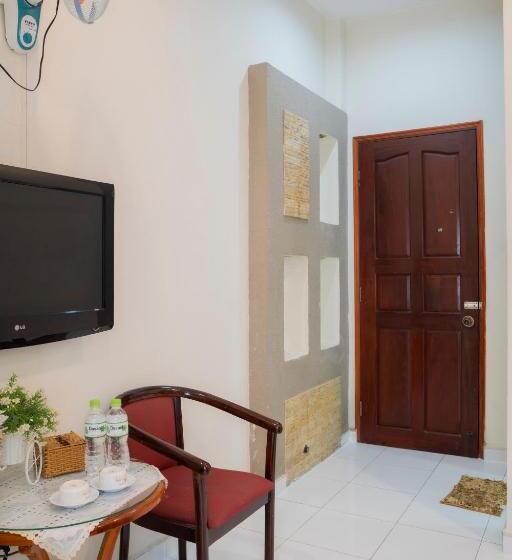 هتل Aqua Nhu Huynh