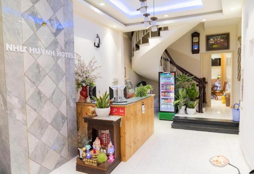 هتل Aqua Nhu Huynh