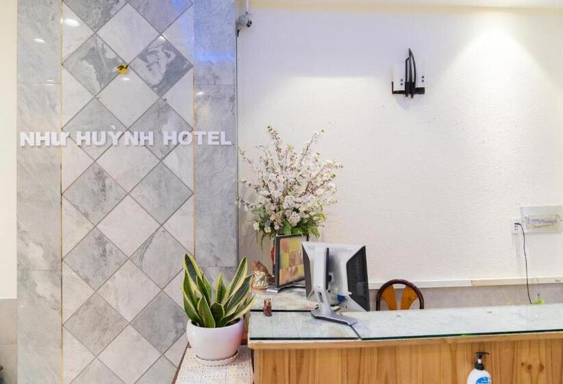 هتل Aqua Nhu Huynh