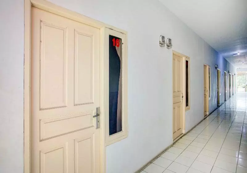 Hotel Oyo 2249 Kost Teman