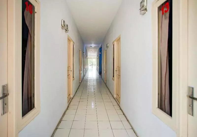 Hotel Oyo 2249 Kost Teman