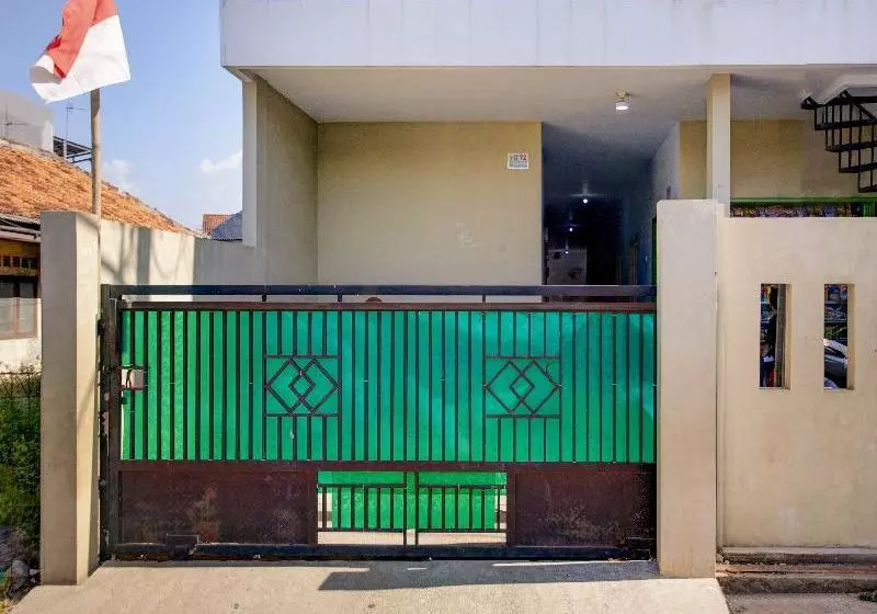 Hotel Oyo 2249 Kost Teman