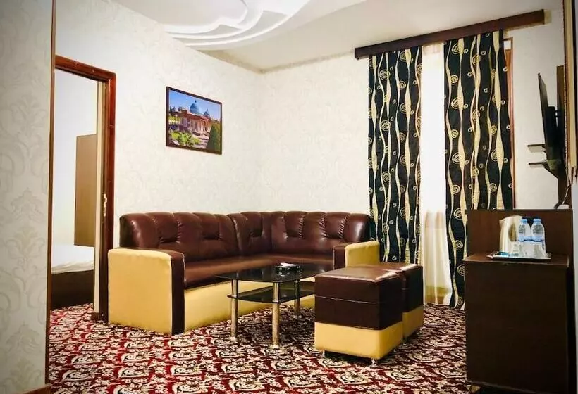هتل Grand Uzbegim