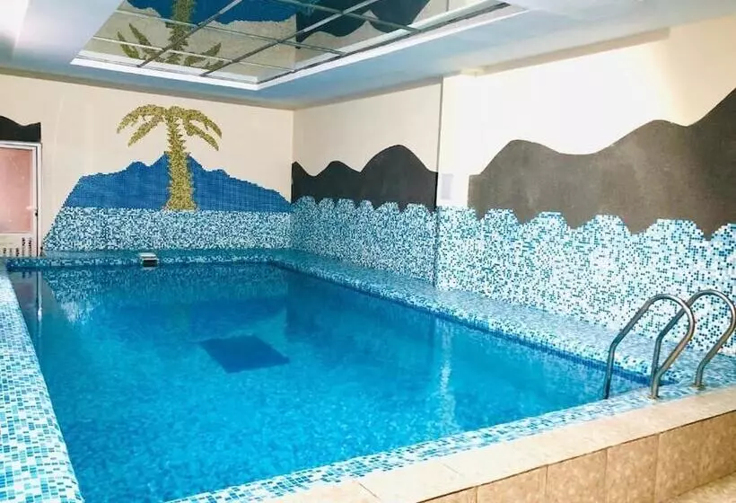 هتل Grand Uzbegim