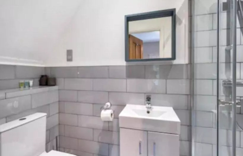 Majatalo Tilehouse Lodge