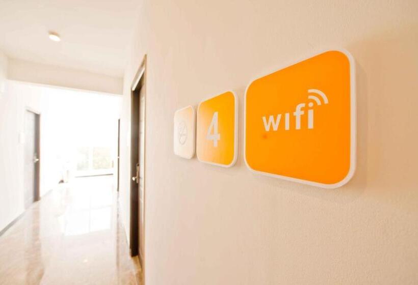 هتل X By Bloom I Hebbal Manyata Park