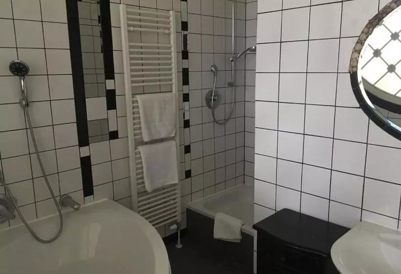 Hotelli Villa Berging