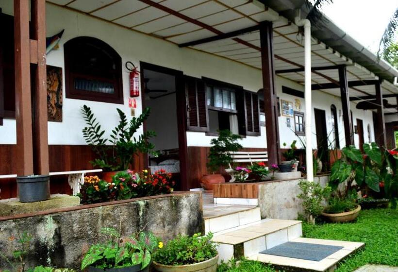 پانسیون Pousada Da Geisa