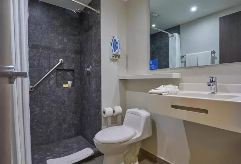 ホテル City Express By Marriott Guaymas