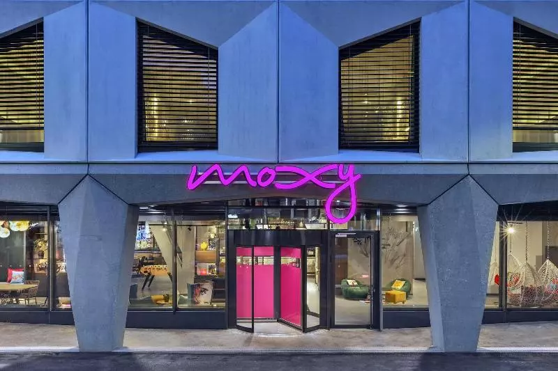 Hotelli Moxy Lausanne City