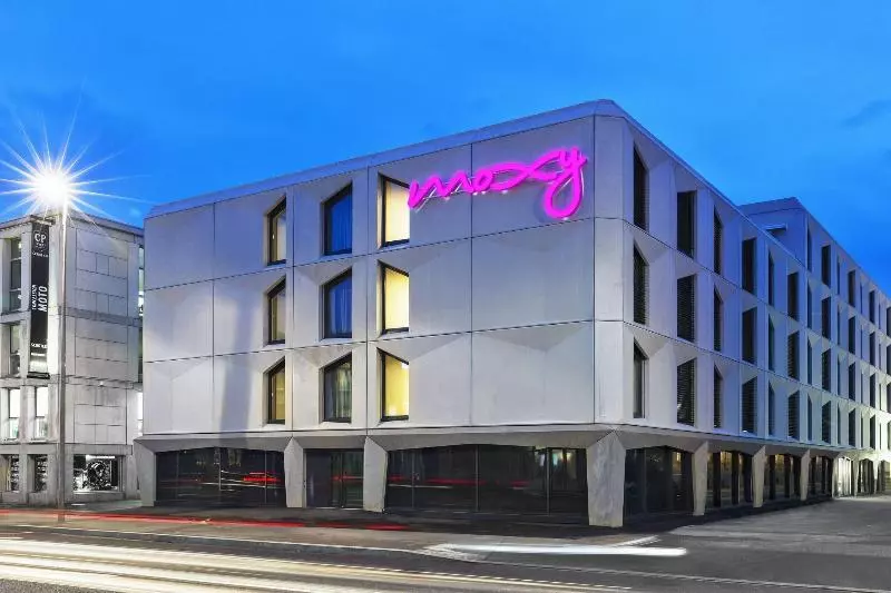 Hotelli Moxy Lausanne City