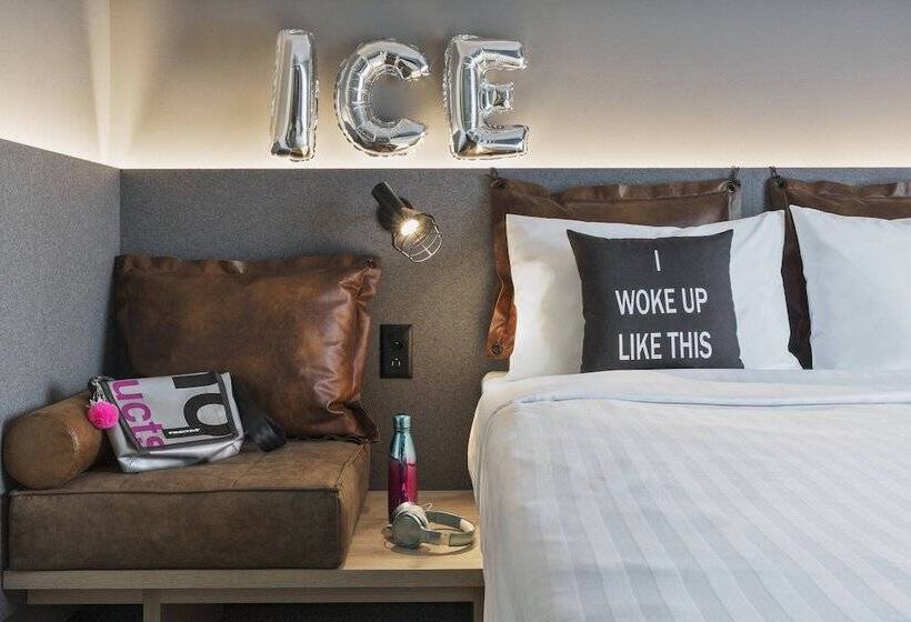 هتل Moxy Lausanne City