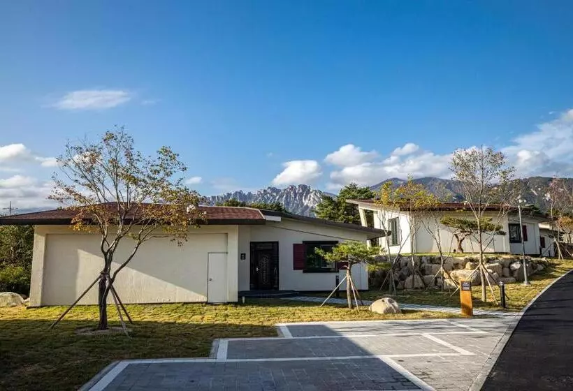 Kensington Resort Seorak Valley
