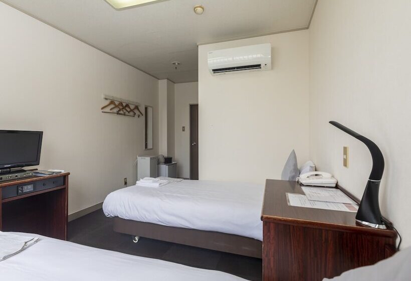 Tabist Business Hotel Suehiro Matsuyama