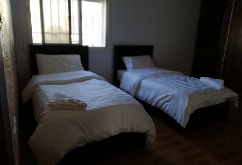 پانسیون Jabal Bed & Breakfast