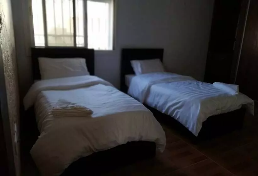 پانسیون Jabal Bed & Breakfast