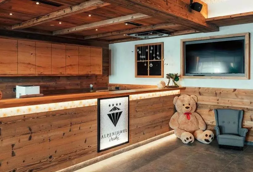 Hotelli Garni Alpenjuwel Residenz