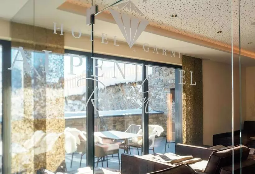 Hotelli Garni Alpenjuwel Residenz