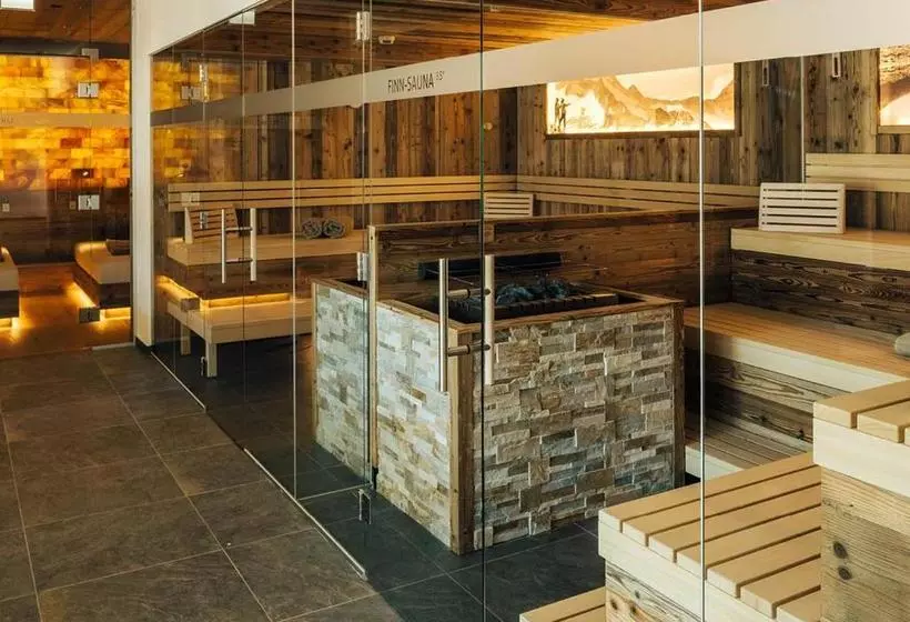 Hotelli Garni Alpenjuwel Residenz