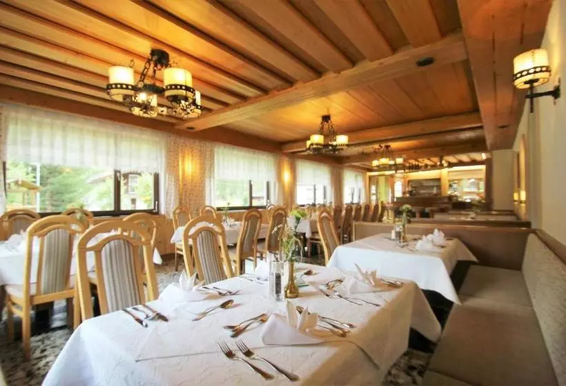 Hotelli Gasthof Edelweiß