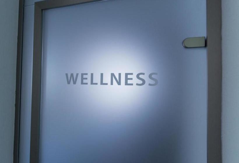 ホテル Gasthof Edelweiß