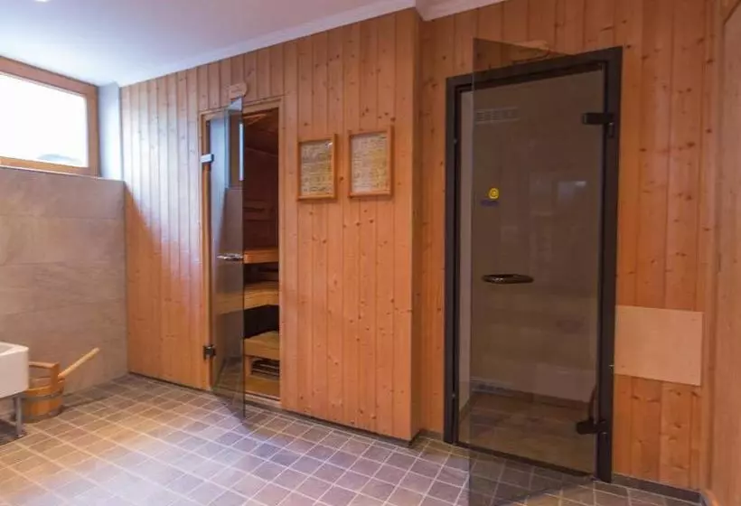 Hotelli Gasthof Edelweiß