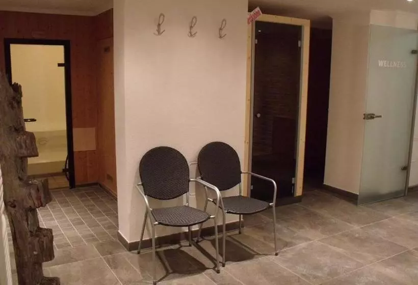 Hotelli Gasthof Edelweiß