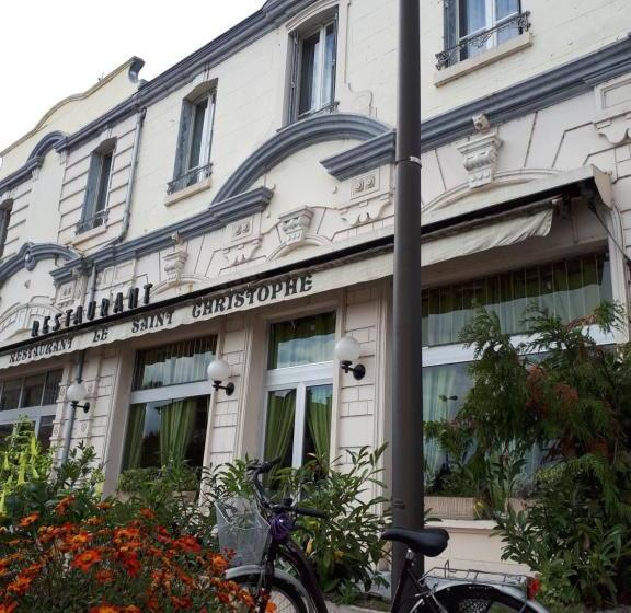 فندق Le Saint Christophe