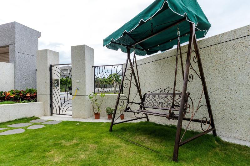 تختخواب و صبحانه Taiping 528