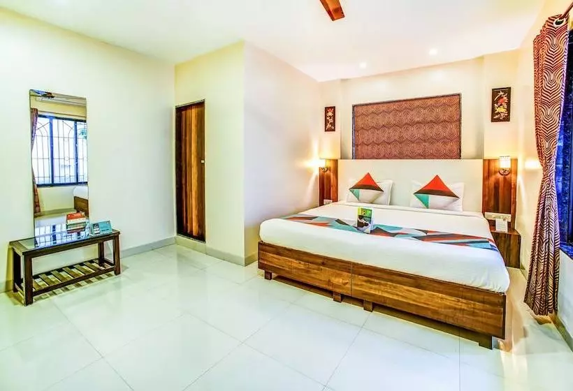 Hotelli Fabexpress Aishwarya Service Apartment