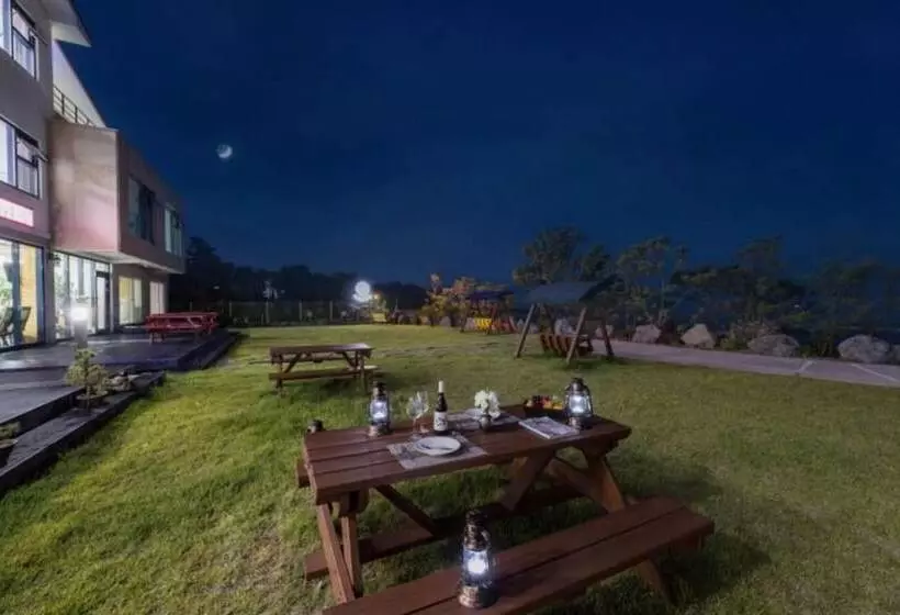 Seogwipo Gongcheonpo Villa Pension