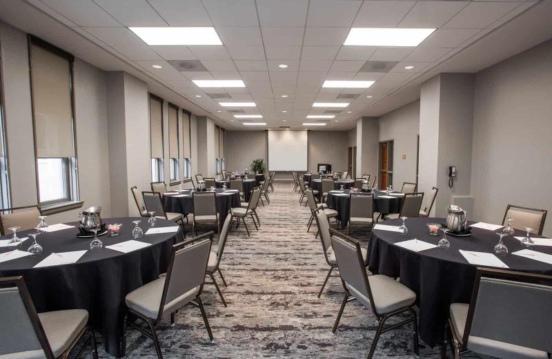 Magnolia Hotel Downtown Dallas