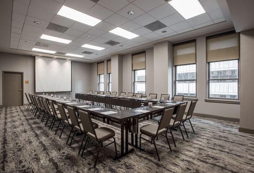 Magnolia Hotel Downtown Dallas