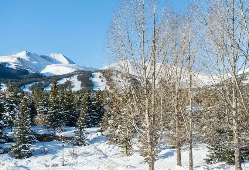 Hotelli Mountain Valley Lodge