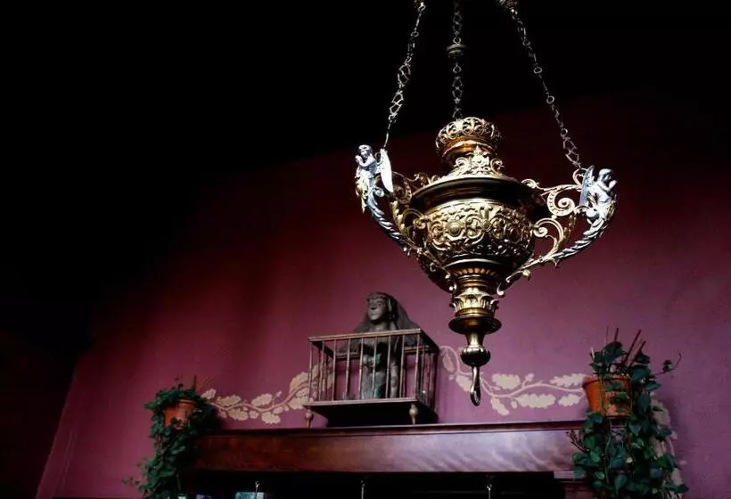 Отель Mcmenamins Kennedy School