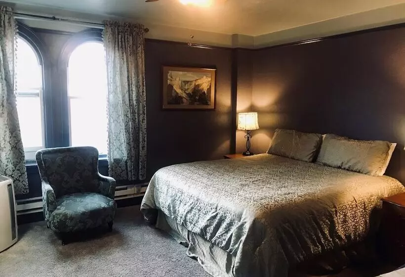 Отель Monte Vista