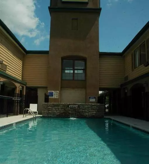 בית מלון כפרי Econo Lodge