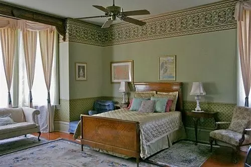 Mcclelland Priest B&b Inn