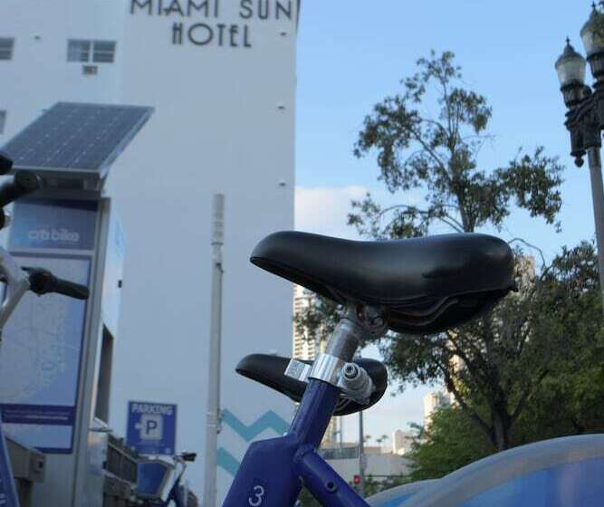 Miami Sun Hotel Downtown/port Of Miami