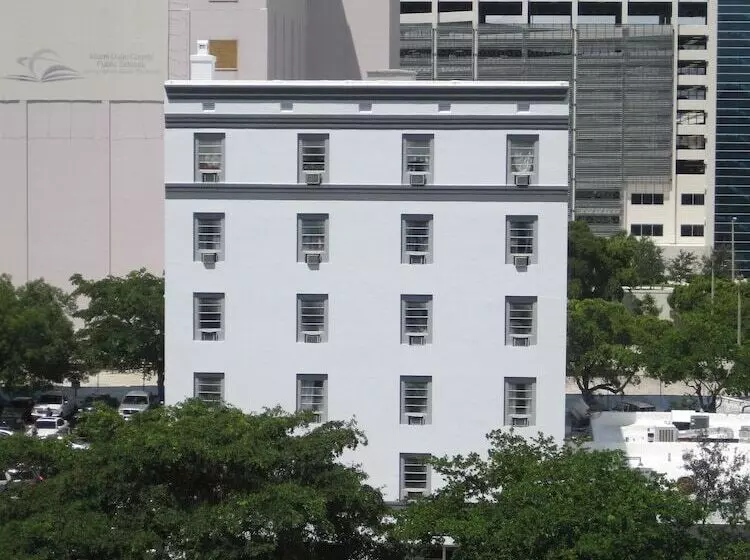 Miami Sun Hotel   Downtown/port Of Miami