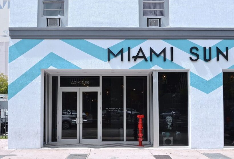 Miami Sun Hotel Downtown/port Of Miami
