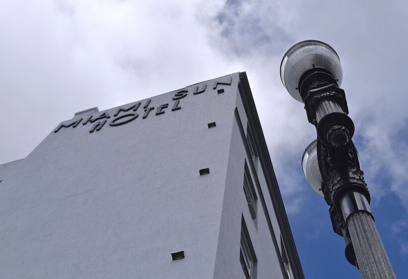 Miami Sun Hotel Downtown/port Of Miami