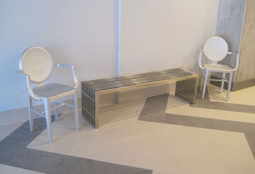 Miami Sun Hotel Downtown/port Of Miami